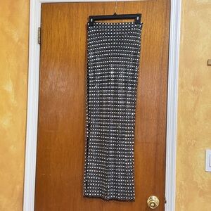 GLAM WINDSOR MAXI SKIRT